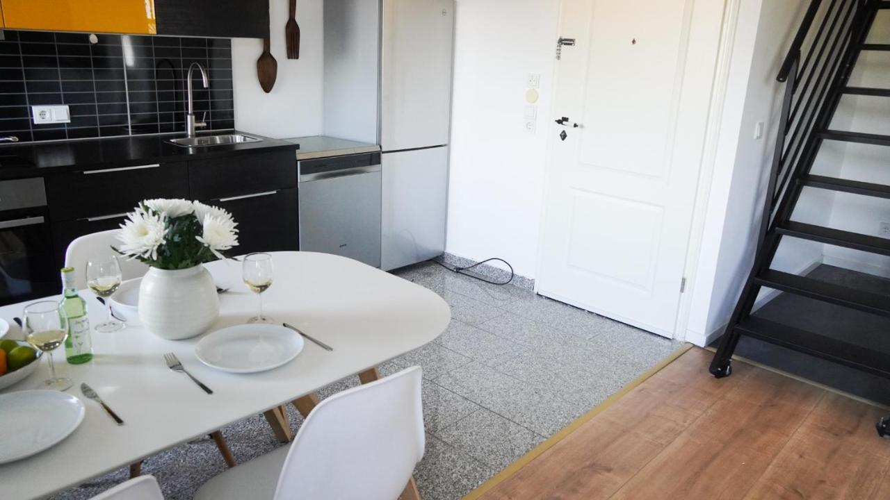 Apartment Moderne Stadtwohnung In Zentrumsnaher Lage *